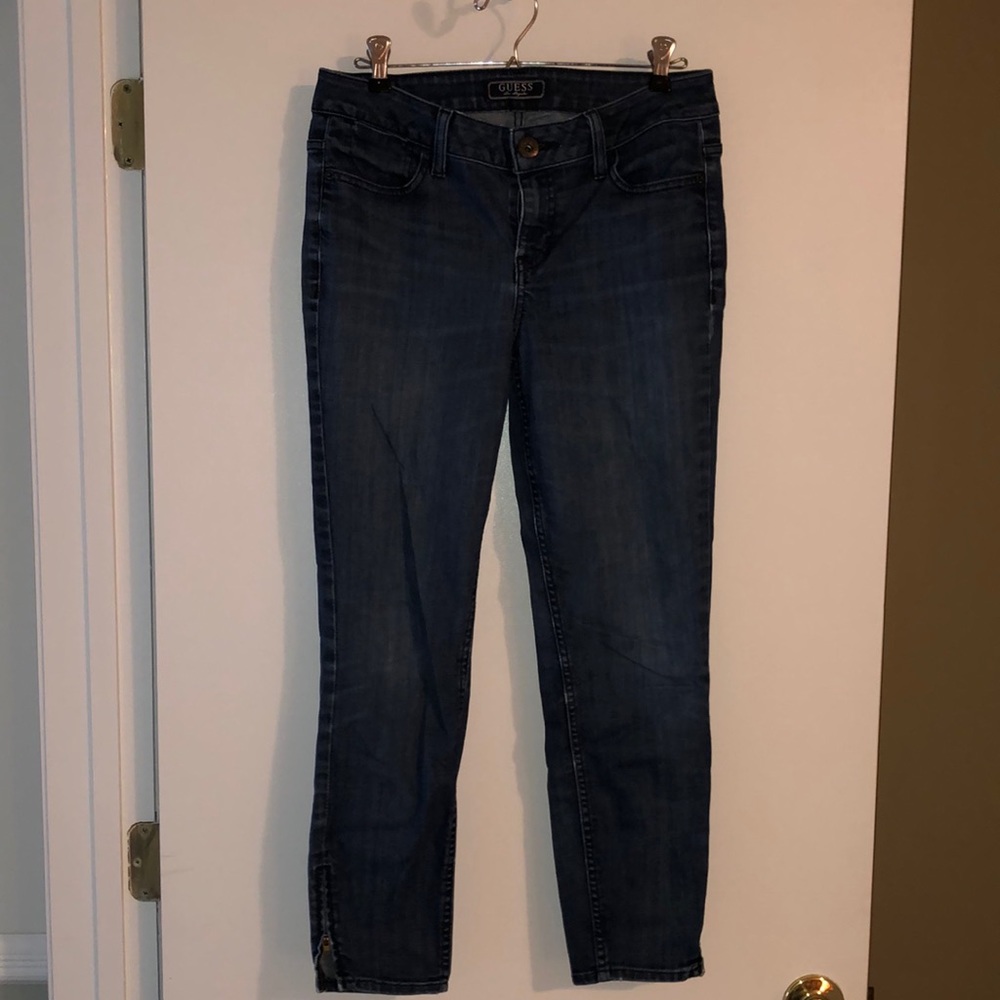 Guess Ankle Length Zipper Leg Jeans